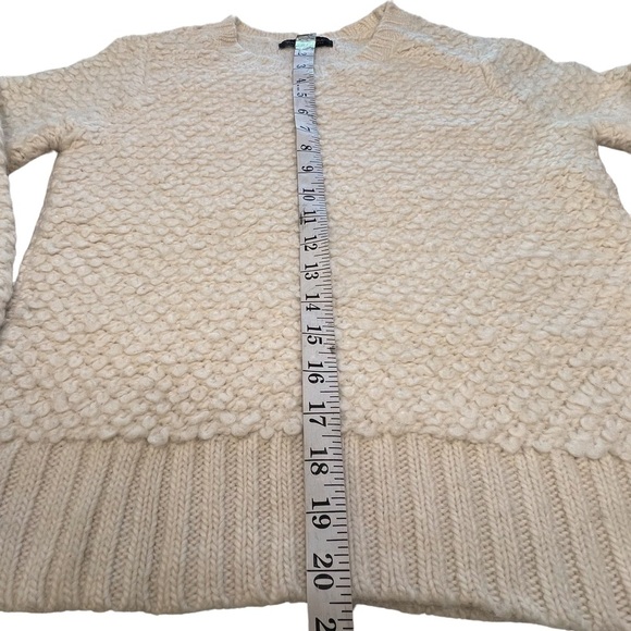 Banana Republic Sweater Crew Neck Carpet Knit Wool Alpaca Blend Cream Small S - Picture 10 of 12